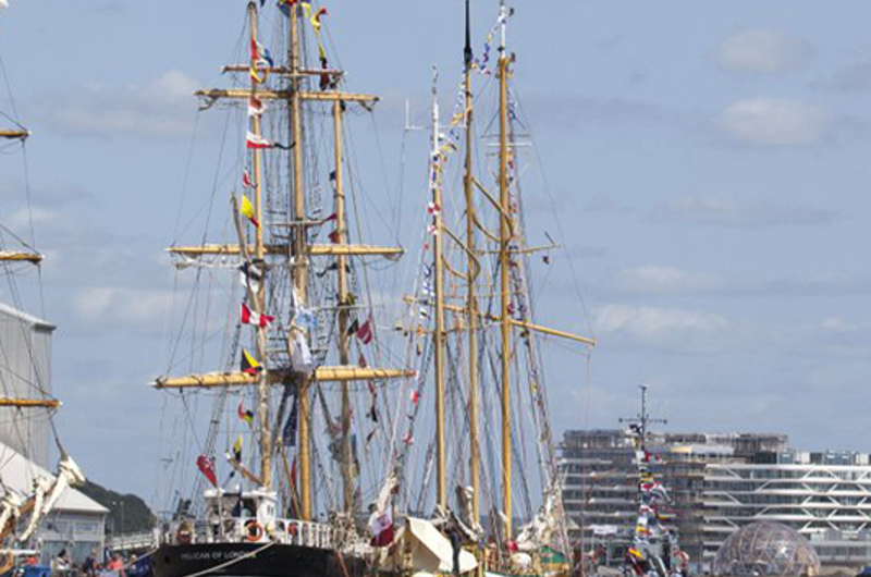 Tall Ship Race 400X400