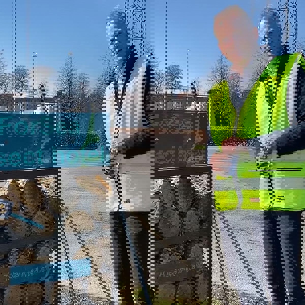 Hallbart Mal 11 Insektshotell Soren Sfw 1200X800