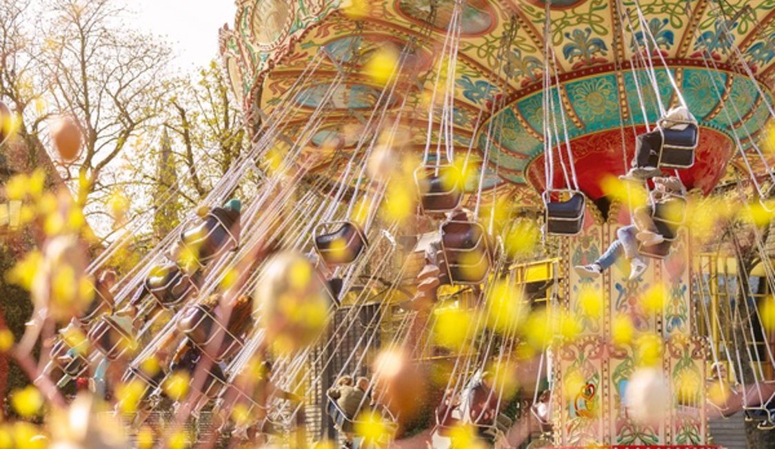 600X600 Karrusel Blomster