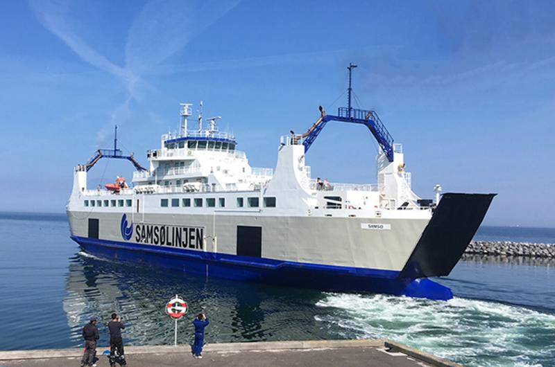 Samsoe I Havnen 2019 05 20 Red 600X600