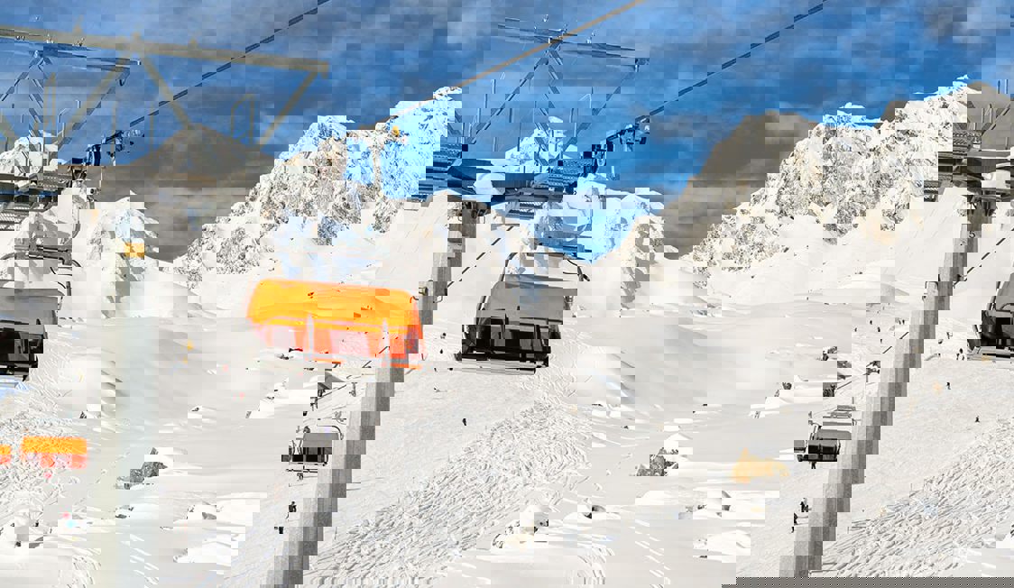 Sfw 1200X800 Ski Lift Ropeway On Hilghland Alpine Mountain Winter