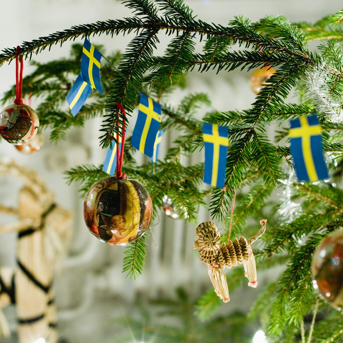 Helena Wahlman Christmas Tree 64