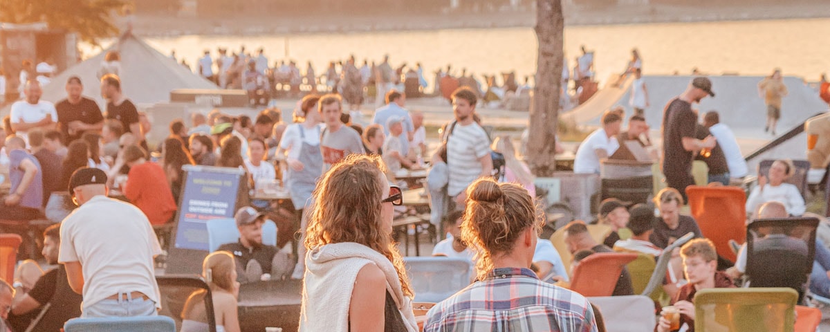 Flygfoto av Kph Reffen under sommaren med fågelperspektiv.