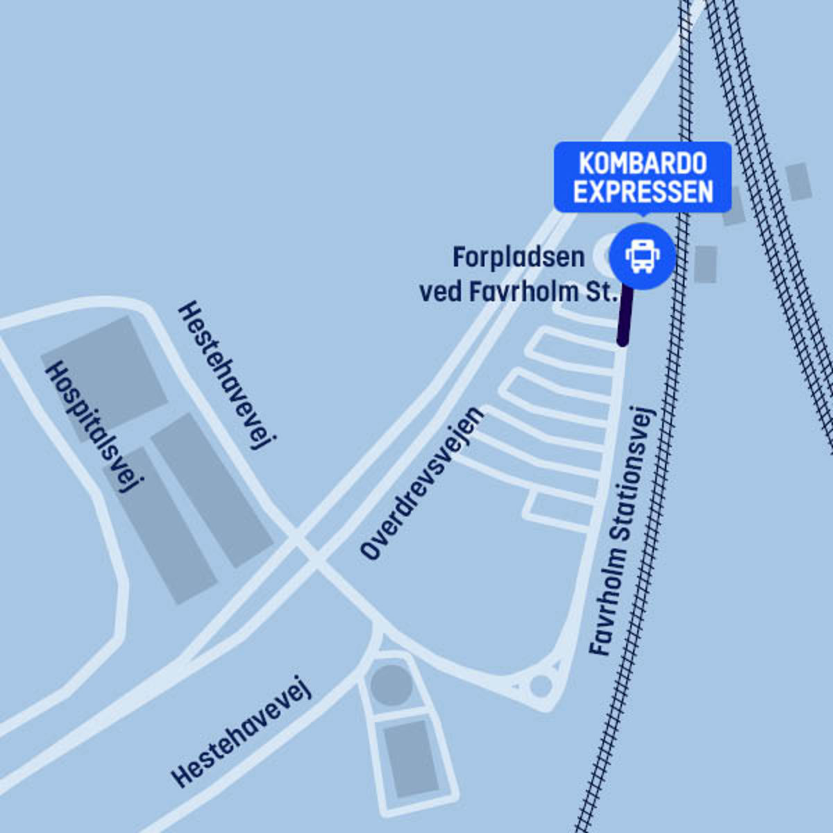 Kort viser rute til Kombardo Expressen ved Favrholm Station med nærliggende veje markeret.